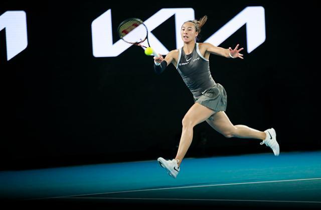 观察：平衡，郑钦文的全新课题